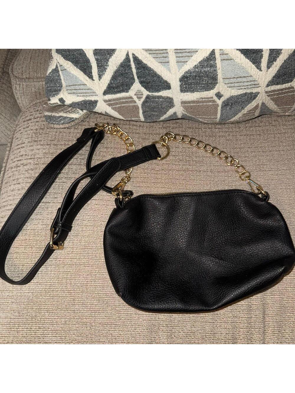 Steve Madden Crossbody Adjustable Strap Shoulder Bag - Black